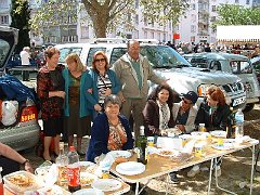 NIMES 2008 023 CONVERSATION DE QUARTIER